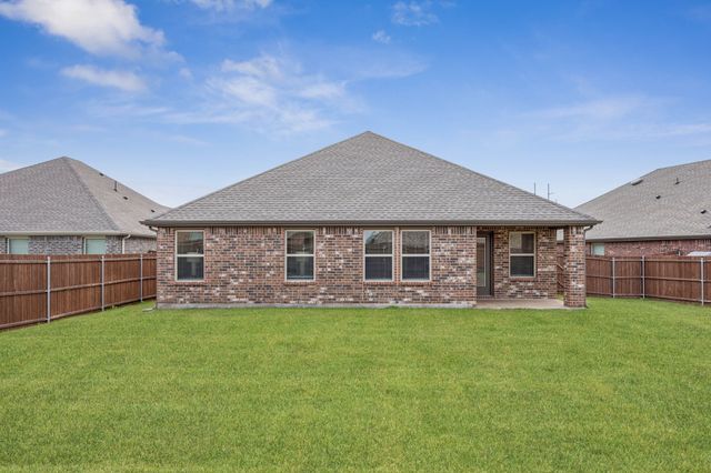 645 Blissful Bend, Lavon, TX 75166