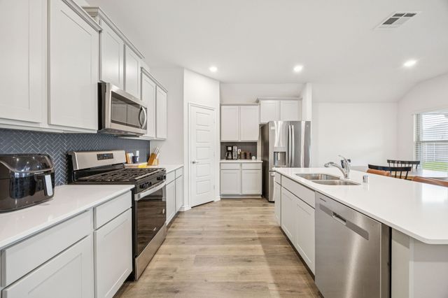 645 Blissful Bend, Lavon, TX 75166