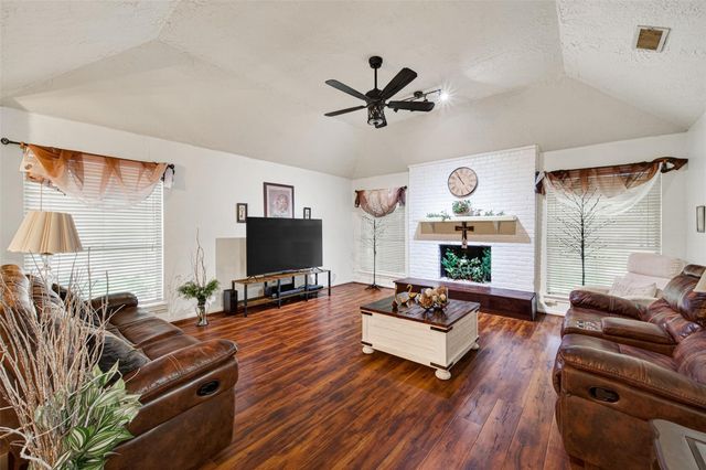 13307 Rain Lily Lane, Houston, TX 77083