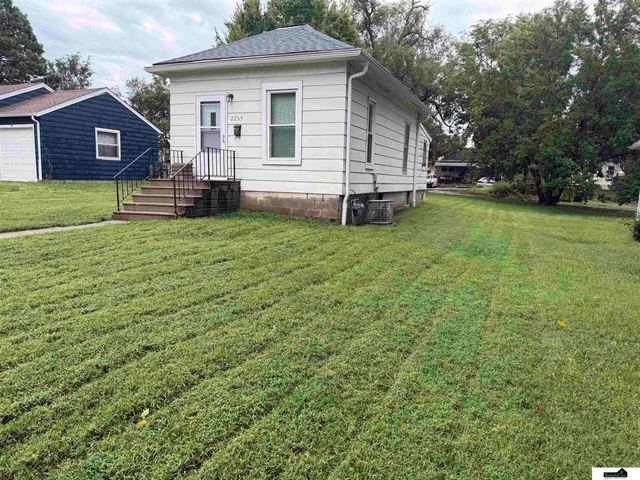2265 Orchard Street, Lincoln, NE 68503
