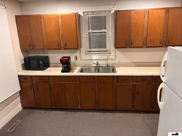 2265 Orchard Street, Lincoln, NE 68503