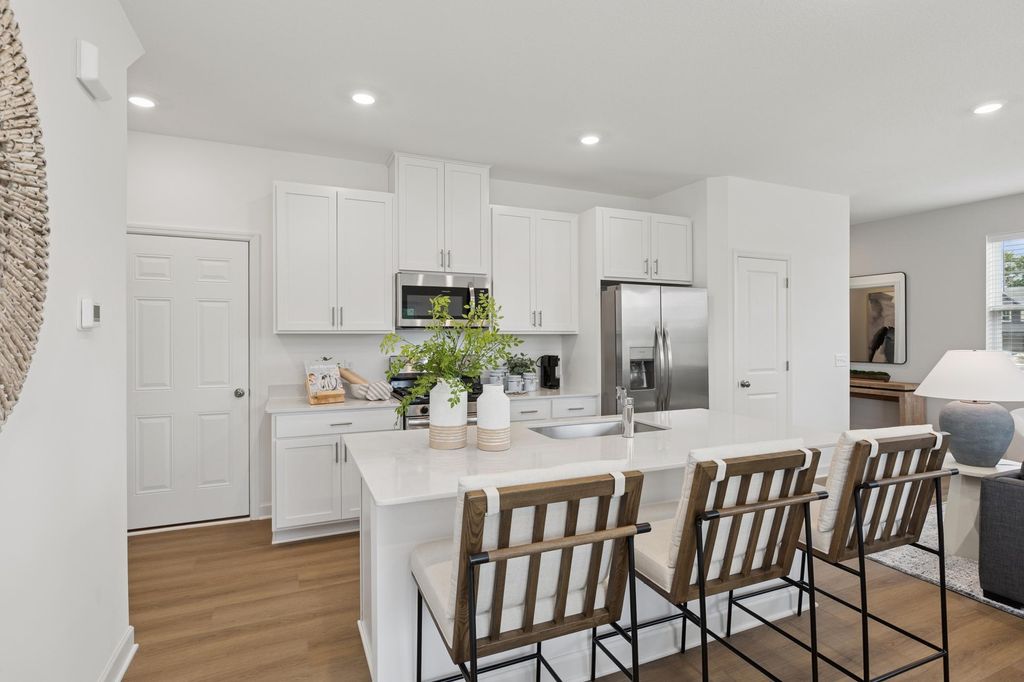 11077 203rd Street W, Lakeville, MN 55044 — photo 2