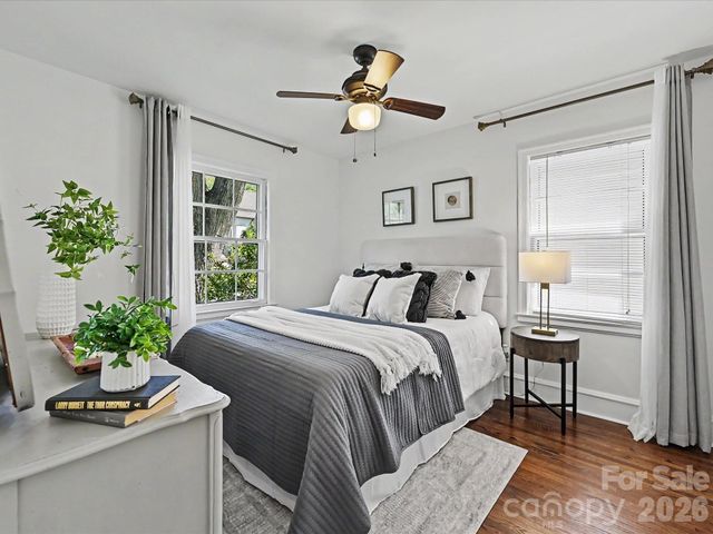 3016 Hanson Drive, Charlotte, NC 28207