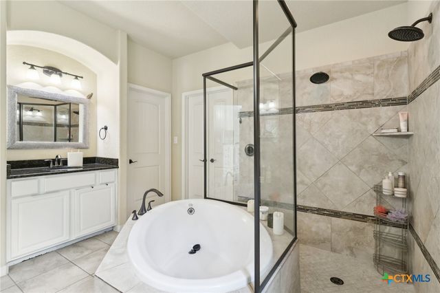 2624 Wild Cat Roost, New Braunfels, TX 78132