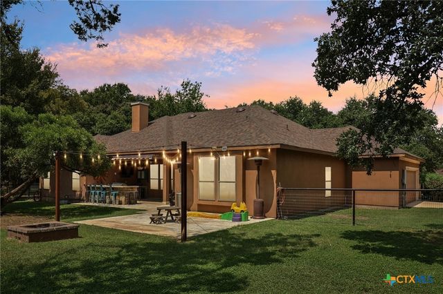 2624 Wild Cat Roost, New Braunfels, TX 78132