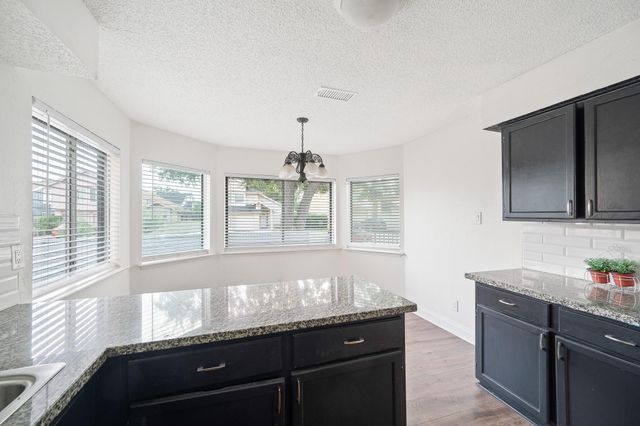 13614 SE Sunswept Way, Houston, TX 77082