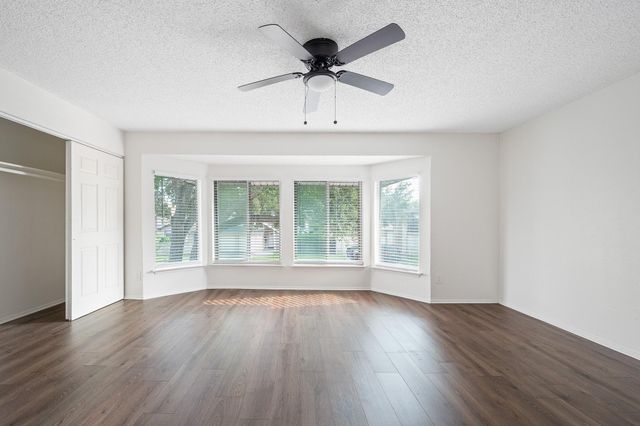 13614 SE Sunswept Way, Houston, TX 77082