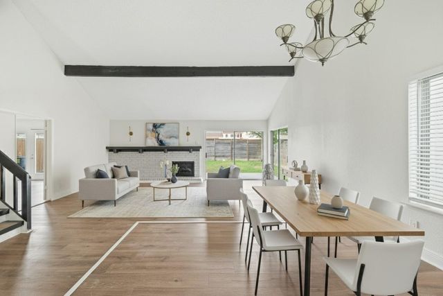 13614 SE Sunswept Way, Houston, TX 77082