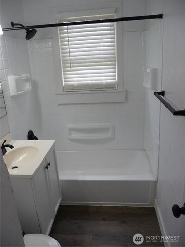 29 Nevada, Tacoma, WA 98409