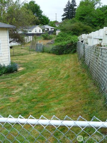 29 Nevada, Tacoma, WA 98409