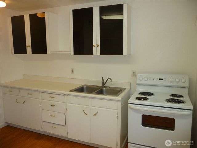 29 Nevada, Tacoma, WA 98409
