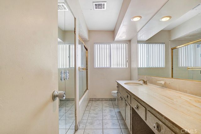 7560 Hollywood Boulevard 110, Los Angeles, CA 90046