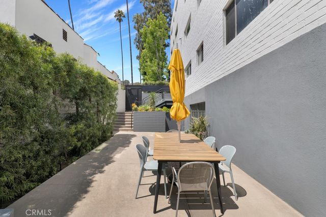 7560 Hollywood Boulevard 110, Los Angeles, CA 90046