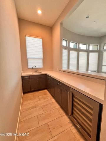 14205 N Stone View Place, Tucson, AZ 85755