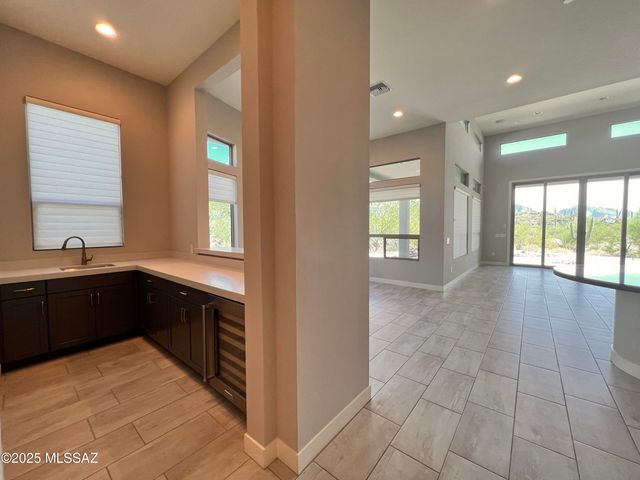 14205 N Stone View Place, Tucson, AZ 85755