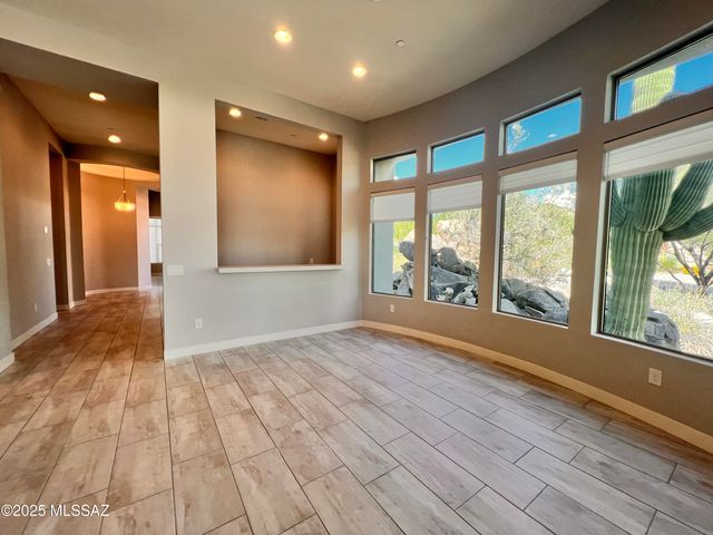 14205 N Stone View Place, Tucson, AZ 85755