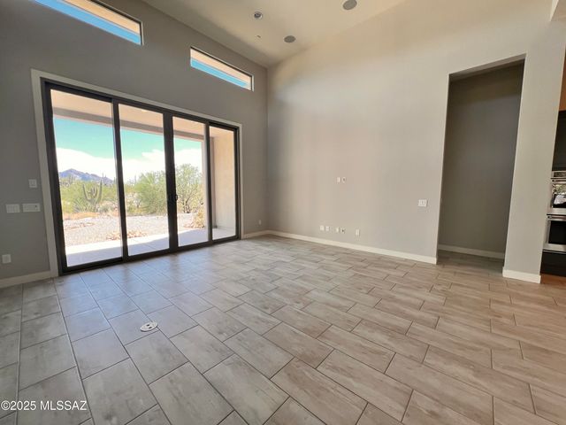14205 N Stone View Place, Tucson, AZ 85755