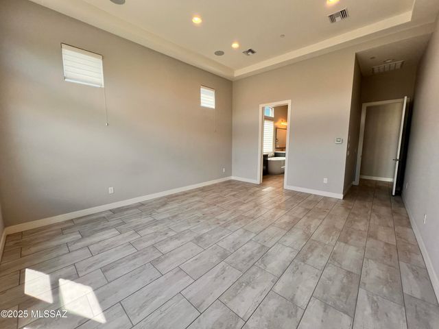 14205 N Stone View Place, Tucson, AZ 85755