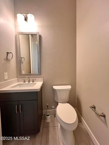 14205 N Stone View Place, Tucson, AZ 85755