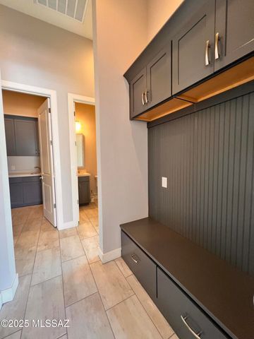 14205 N Stone View Place, Tucson, AZ 85755
