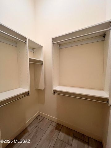 14205 N Stone View Place, Tucson, AZ 85755