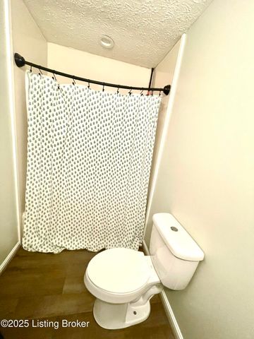 63 Clear Creek Rd, Eminence, KY 40019