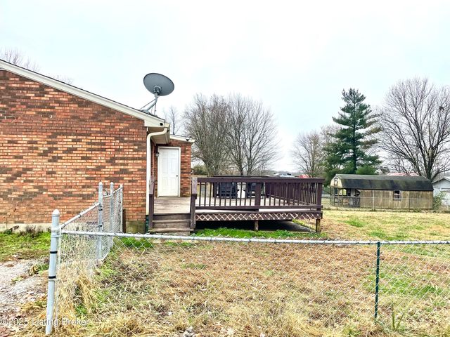 63 Clear Creek Rd, Eminence, KY 40019