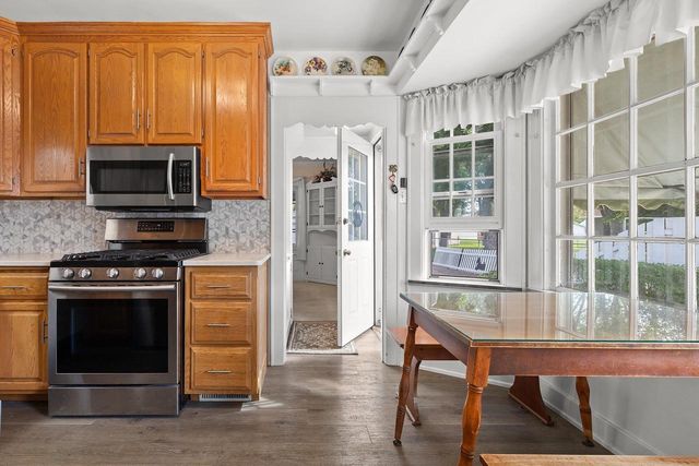 1149 12TH AVENUE, Green Bay, WI 54304