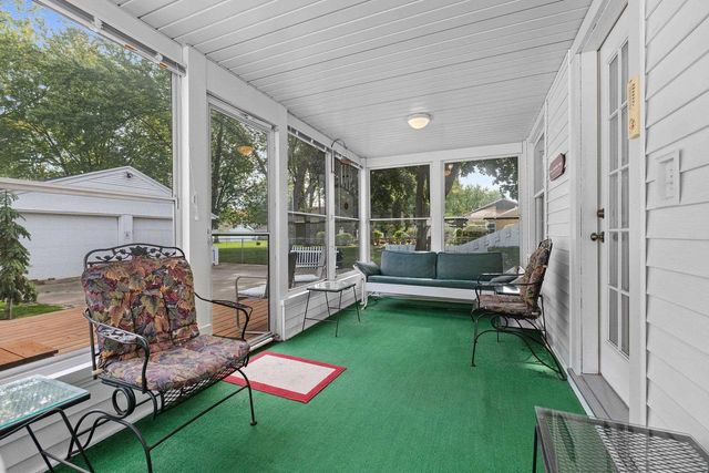 1149 12TH AVENUE, Green Bay, WI 54304