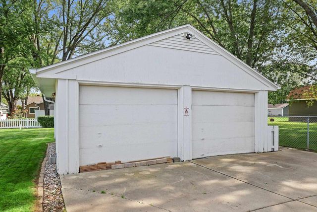 1149 12TH AVENUE, Green Bay, WI 54304