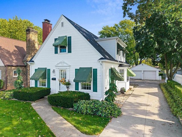 1149 12TH AVENUE, Green Bay, WI 54304