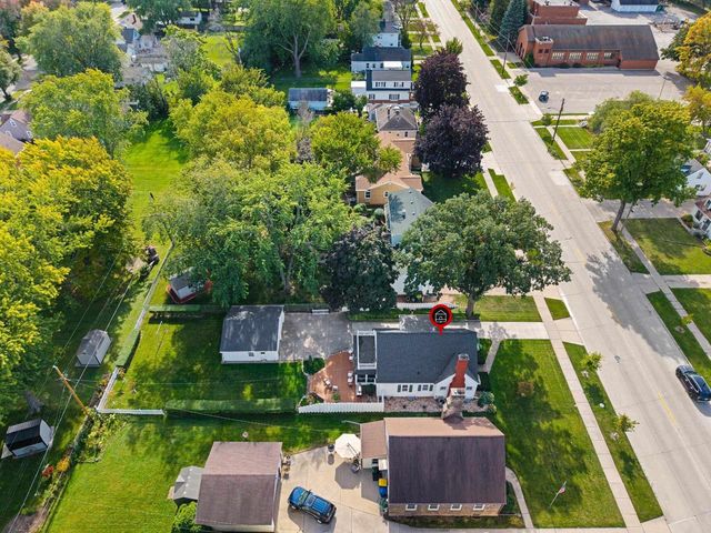 1149 12TH AVENUE, Green Bay, WI 54304
