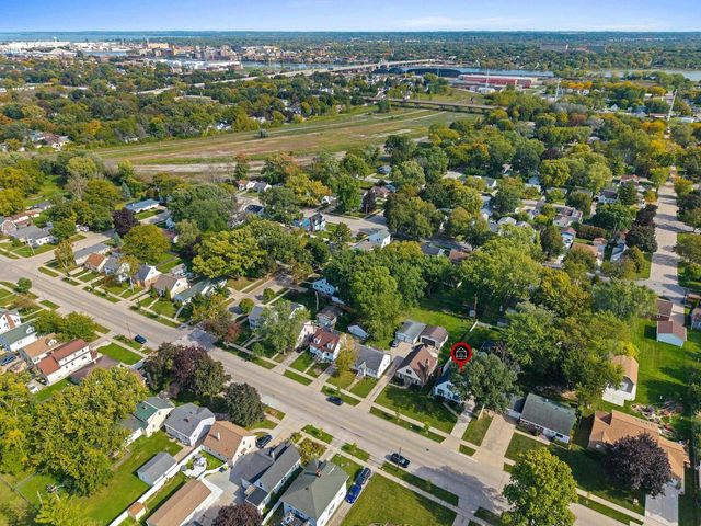 1149 12TH AVENUE, Green Bay, WI 54304