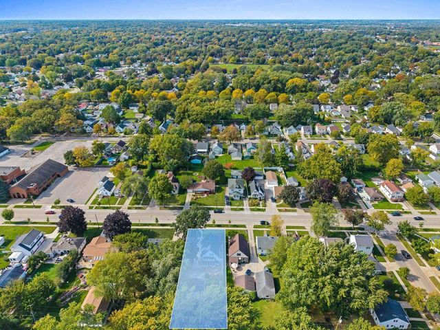 1149 12TH AVENUE, Green Bay, WI 54304