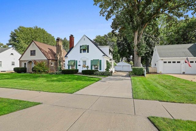 1149 12TH AVENUE, Green Bay, WI 54304