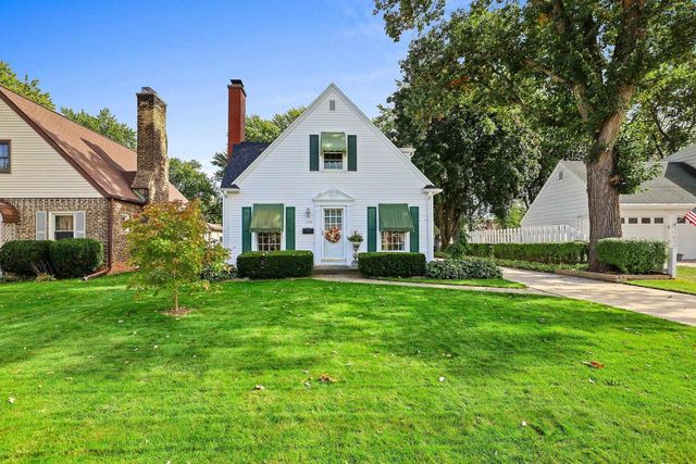 1149 12TH AVENUE, Green Bay, WI 54304
