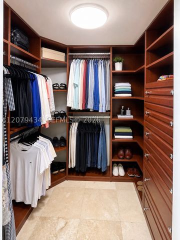 101 Sidonia Ave 205, Coral Gables, FL 33134