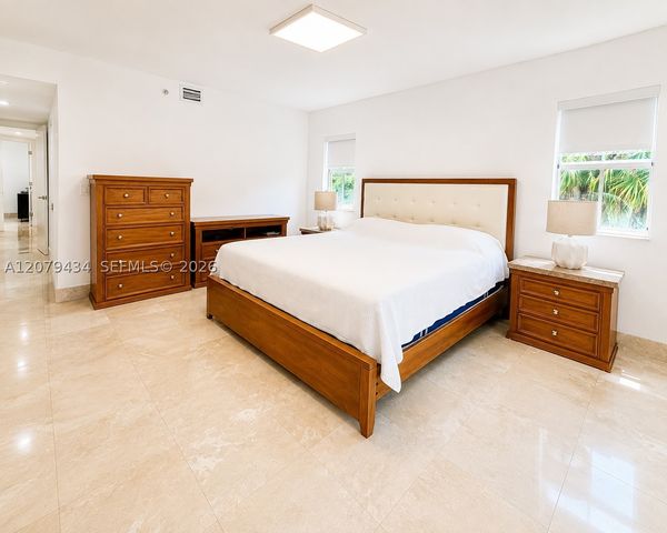 101 Sidonia Ave 205, Coral Gables, FL 33134
