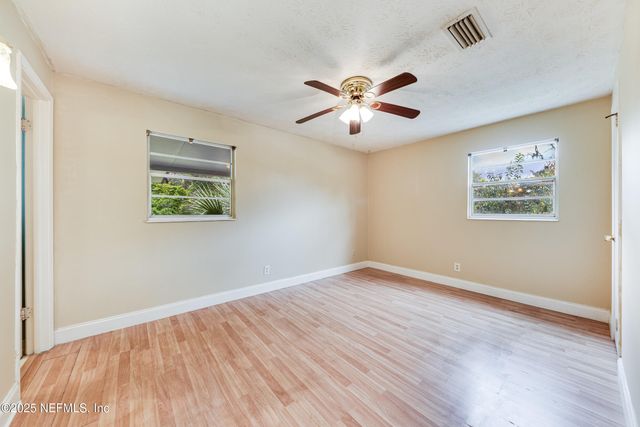 424 NEPTUNE Road, Orange Park, FL 32073
