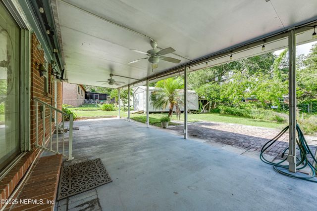 424 NEPTUNE Road, Orange Park, FL 32073