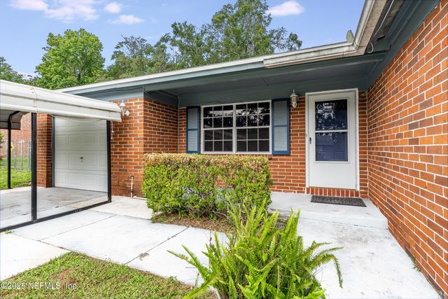 424 NEPTUNE Road, Orange Park, FL 32073