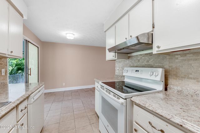 424 NEPTUNE Road, Orange Park, FL 32073
