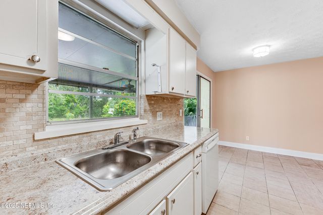 424 NEPTUNE Road, Orange Park, FL 32073