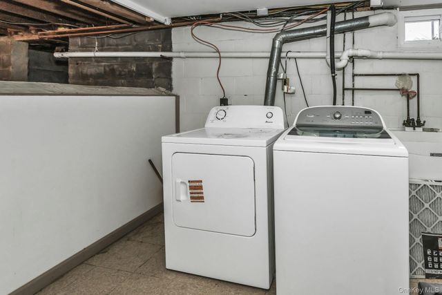 26 Bayview Avenue, Massapequa, NY 11758