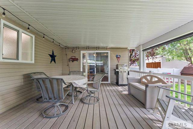 722 Marjorie Avenue, Ammon, ID 83401