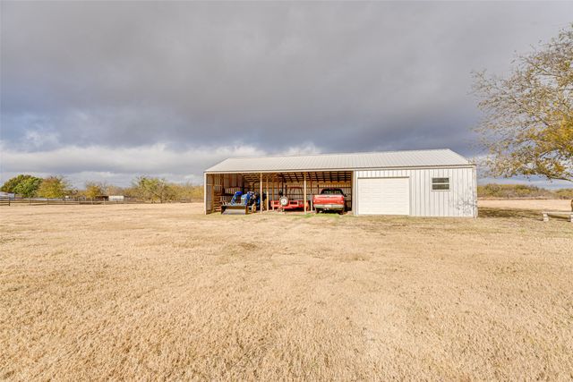 4678 County Road 103, Kaufman, TX 75142