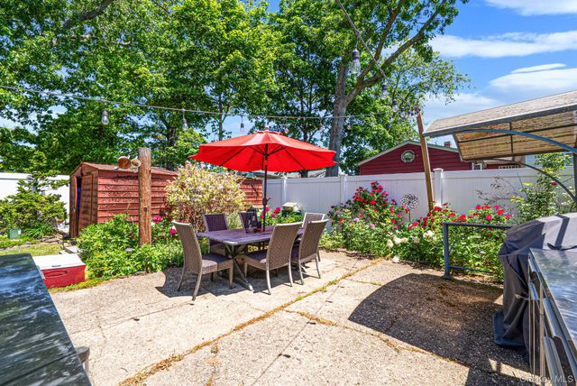 9 Sylvan Street, Bay Shore, NY 11706