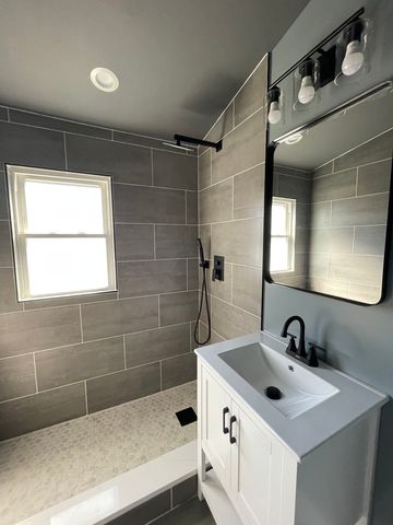 1531 S Harding Avenue 2, Chicago, IL 60623