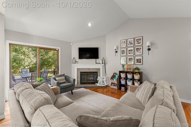 71 Michelson Road, Rochester Hills, MI 48307