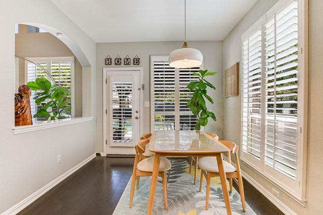 2417 Turtle Mountain BND, Austin, TX 78748